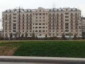 Satılır 4 otaqlı 200 m2 yeni tikili Heydər Əliyev sarayı