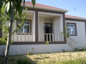 Satılır 3 otaqlı 130 m2 həyət evi Mehdiabad