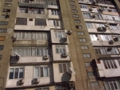 Satılır 1 otaqlı 46 m2 köhnə tikili Elmlər Akademiyası m.