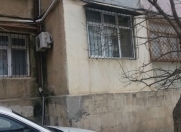 Satılır 3 otaqlı 60 m2 köhnə tikili Əhmədli