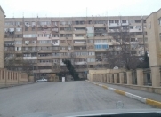 Satılır 4 otaqlı 90 m2 köhnə tikili Binəqədi