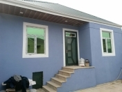 Satılır 4 otaqlı 100 m2 həyət evi Binəqədi