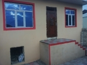 Satılır 3 otaqlı 100 m2 bağ evi Qaraçuxur