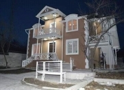 İcarəyə verilir 6 otaqlı 200 m2 həyət evi Qəbələ