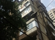 Satılır 2 otaqlı 44 m2 köhnə tikili Ayna Sultanova heykəli