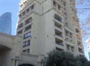 İcarəyə verilir 5 otaqlı 550 m2 ofis Prezident parkı