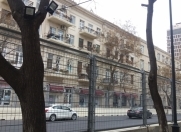 Satılır 3 otaqlı 75 m2 obyekt Bakı univermağı