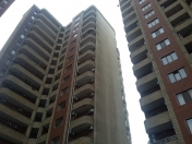 Satılır 4 otaqlı 180 m2 yeni tikili Nizami m.