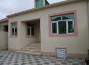 Satılır 3 otaqlı 100 m2 həyət evi Y.Ramana