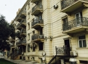 Satılır 4 otaqlı 94 m2 köhnə tikili Cavanşir körpüsü