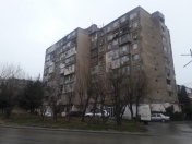 Satılır 2 otaqlı 40 m2 köhnə tikili Əhmədli m.