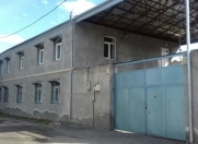 Satılır 5 otaqlı 1000 m2 həyət evi Gəncə