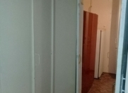 Satılır 1 otaqlı 42 m2 köhnə tikili Elmlər Akademiyası m.