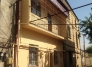 Satılır 2 otaqlı 76 m2 həyət evi Rəsulzadə