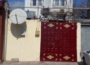 İcarəyə verilir 2 otaqlı 45 m2 həyət evi Həzi Aslanov