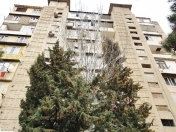 Satılır 4 otaqlı 102 m2 köhnə tikili 9 mkr