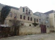 Satılır 10 otaqlı 314 m2 həyət evi Xalqlar Dostluğu m.