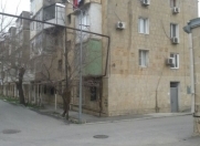 Satılır 3 otaqlı 75 m2 köhnə tikili 7 mkr