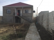 Satılır 4 otaqlı 136 m2 həyət evi Saray