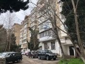 Satılır 4 otaqlı 98 m2 köhnə tikili 1 mkr