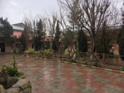 İcarəyə verilir 6 otaqlı 500 m2 obyekt Qaraçuxur