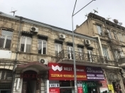 İcarəyə verilir 3 otaqlı 150 m2 ofis Nəsimi r.