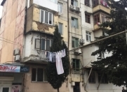 Satılır 2 otaqlı 50 m2 köhnə tikili 3 mkr