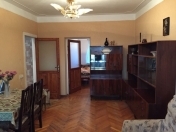 İcarəyə verilir 2 otaqlı 64 m2 köhnə tikili Nəriman Nərimanov m.