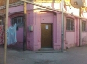 Satılır 2 otaqlı 36 m2 köhnə tikili Sərhədçi İdman kompleksi