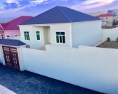 Satılır 4 otaqlı 150 m2 həyət evi AMAY