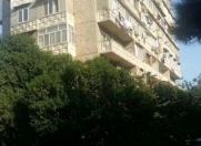 Satılır 3 otaqlı 64 m2 köhnə tikili Nəsimi m.