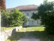 Satılır 10 otaqlı 500 m2 həyət evi Şəki