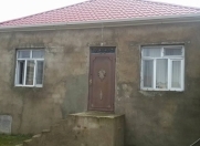 Satılır 3 otaqlı 80 m2 həyət evi Buzovna