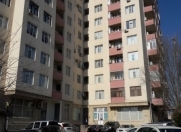 Satılır 2 otaqlı 80 m2 yeni tikili Gənclik m.