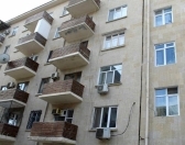 İcarəyə verilir 1 otaqlı 40 m2 köhnə tikili Nizami m.