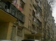 Satılır 4 otaqlı 101 m2 köhnə tikili 6 mkr