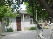 Satılır 3 otaqlı 120 m2 həyət evi Əmircan