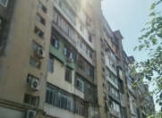 Satılır 2 otaqlı 60 m2 köhnə tikili 8 mkr