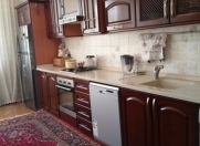 Satılır 4 otaqlı 200 m2 yeni tikili Təhsil Nazirliyi