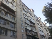 Satılır 3 otaqlı 80 m2 köhnə tikili Nizami m.