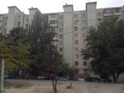 Satılır 2 otaqlı 55 m2 köhnə tikili Əhmədli m.