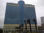 İcarəyə verilir 2 otaqlı 102 m2 yeni tikili Hilton otel