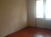 İcarəyə verilir 1 otaqlı 40 m2 köhnə tikili İnşaatçılar m.