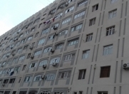 Satılır 3 otaqlı 100 m2 köhnə tikili 4 mkr