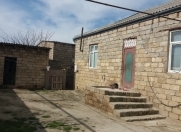 Satılır 2 otaqlı 100 m2 həyət evi Ramana