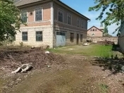 Satılır 8 otaqlı 340 m2 həyət evi Lənkəran