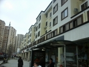 Satılır 3 otaqlı 85 m2 köhnə tikili Ayna Sultanova heykəli