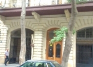 İcarəyə verilir 2 otaqlı 60 m2 köhnə tikili Sahil m.