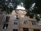 Satılır 3 otaqlı 80 m2 köhnə tikili 1 mkr