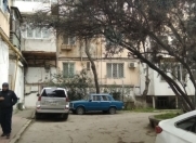 İcarəyə verilir 4 otaqlı 150 m2 köhnə tikili Gənclik m.